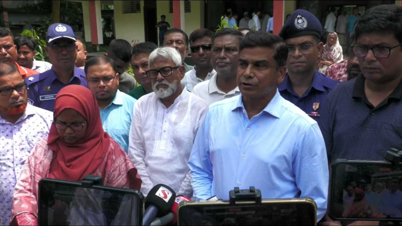 দেশে সারের সংকট নেই, সমস্যা সুষম বিতরণে: পঞ্চগড়ে পানিসম্পদ প্রতিমন্ত্রী